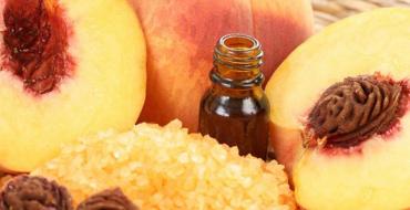 Персиковое масло: универсальное средство для сохранения молодости и сияния кожи Масло персиковое свойства для кожи